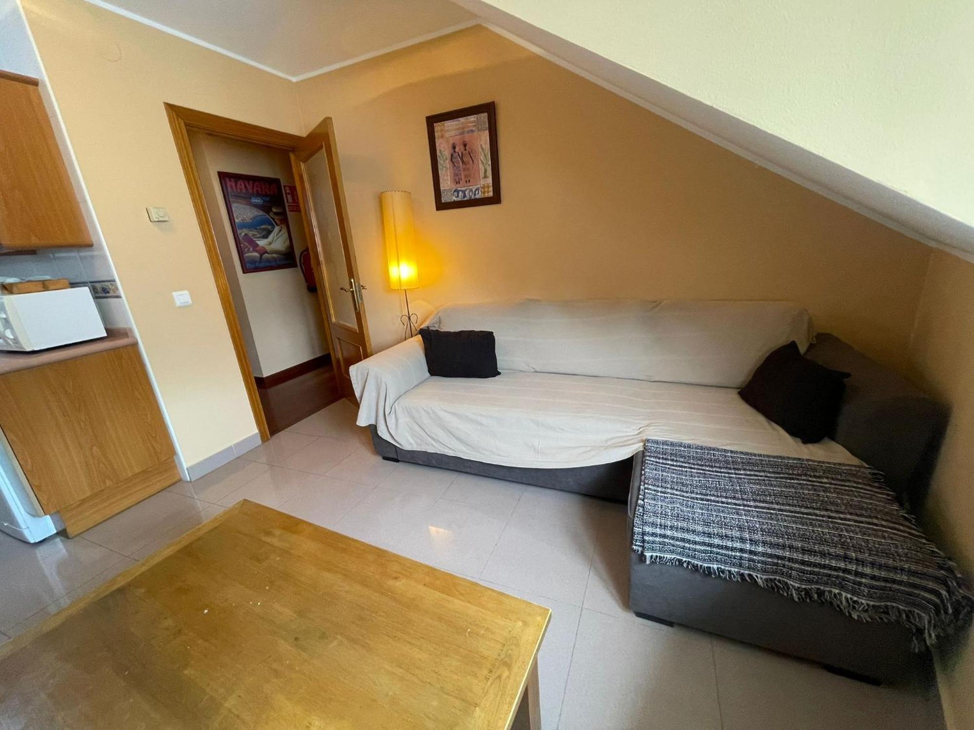 Cinema Apartament *