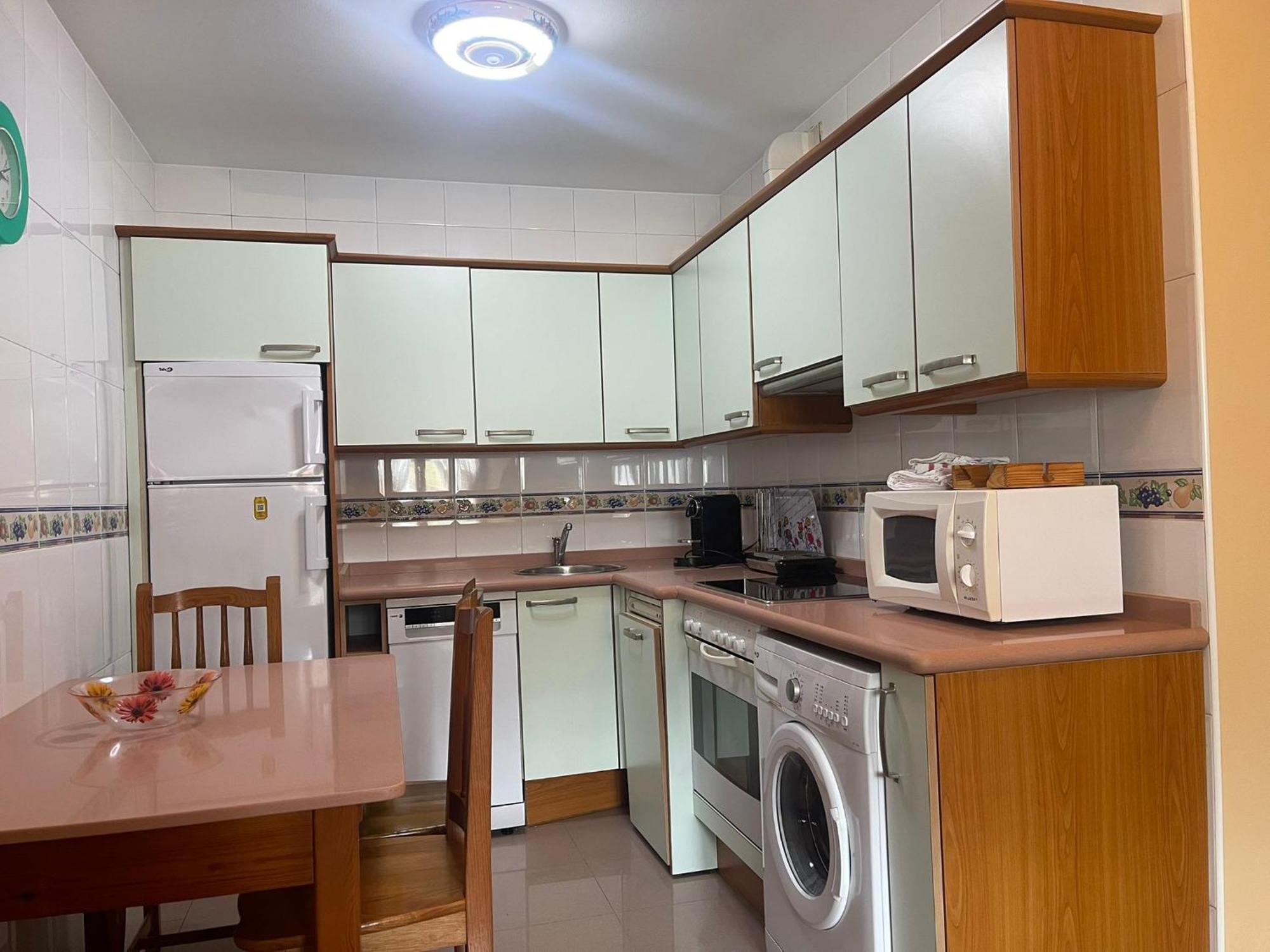 Cinema Apartment *